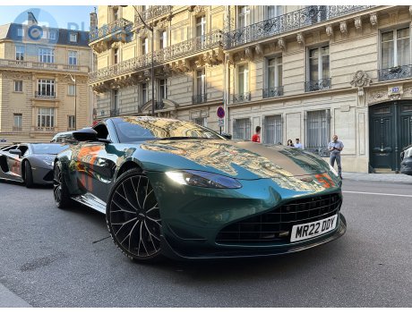 MR22 DDY, Aston Martin Vantage