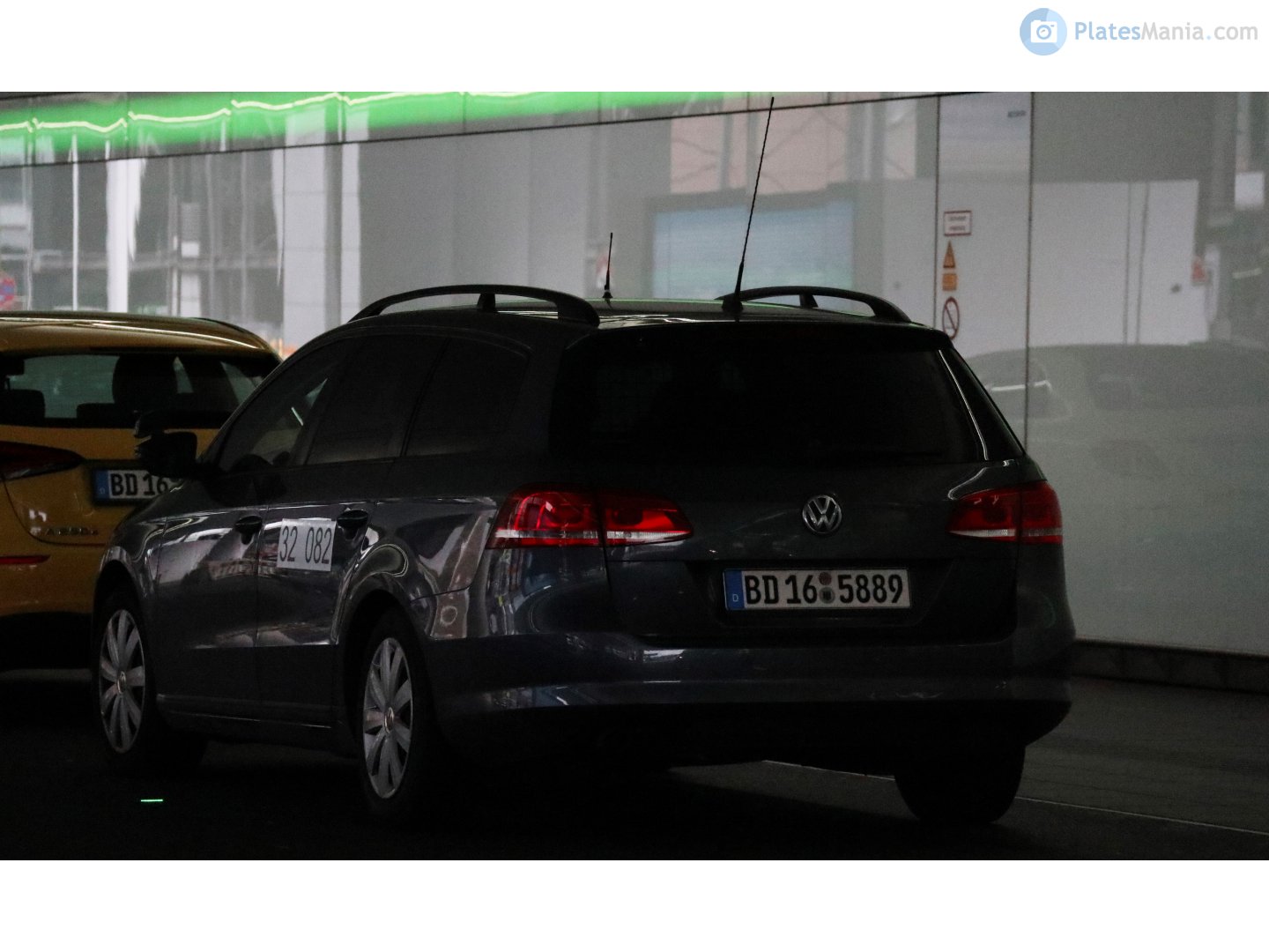 BD 16 5889, Volkswagen Passat 7th gen Variant (B7; 3C; Global-market), 2010–2015