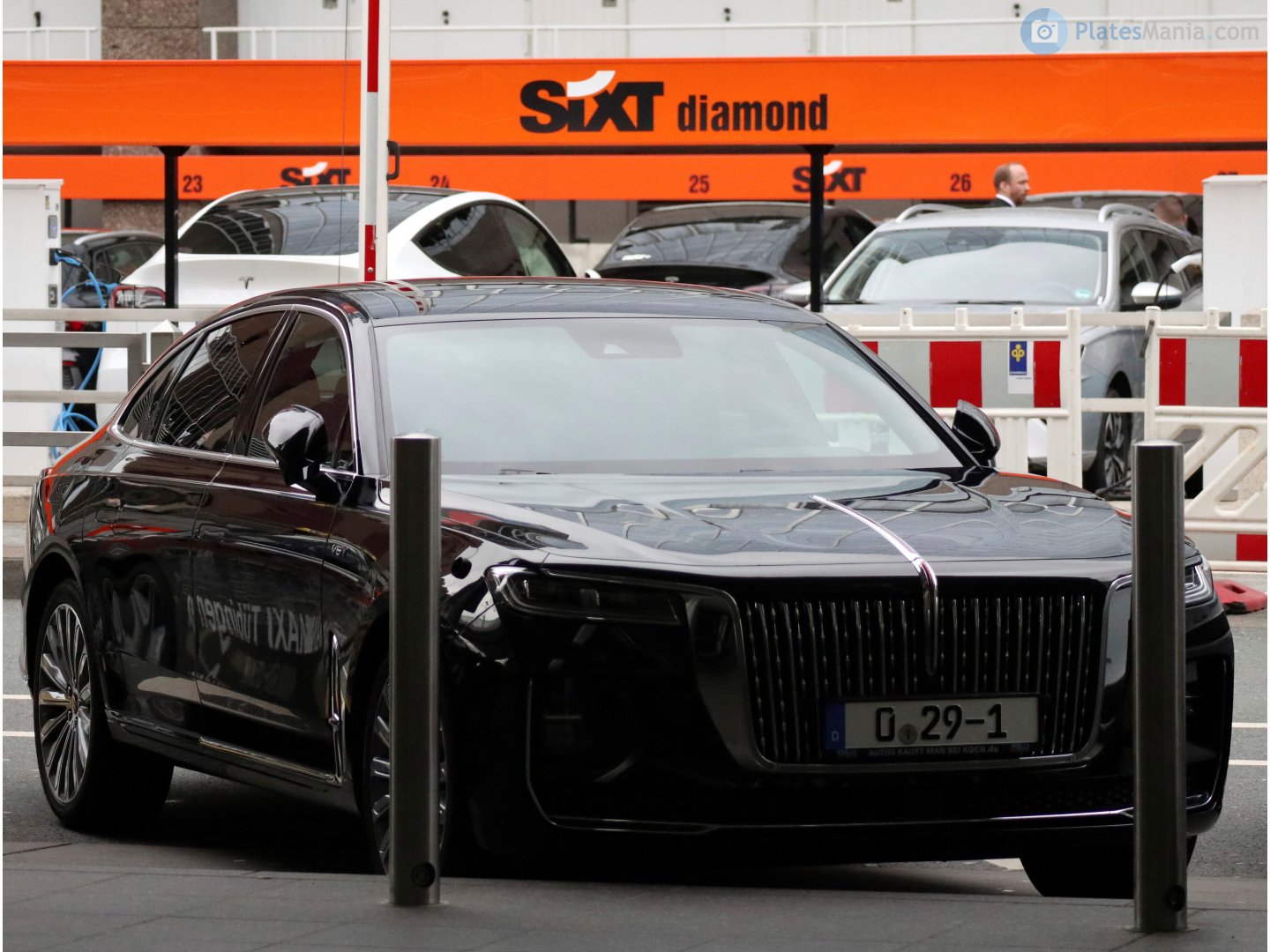 0 29-1, Hongqi H9 Sedan, 2020­–