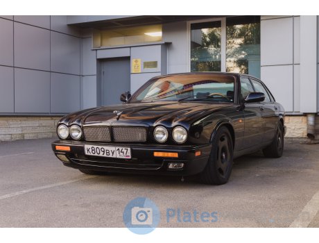 к809ву147, Jaguar XJR