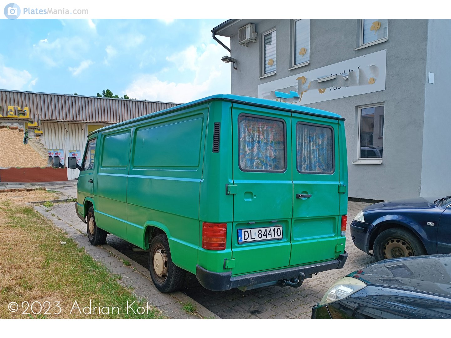 DL 84410, Mercedes-Benz MB-Series 2nd gen (W631), 1987­–1996