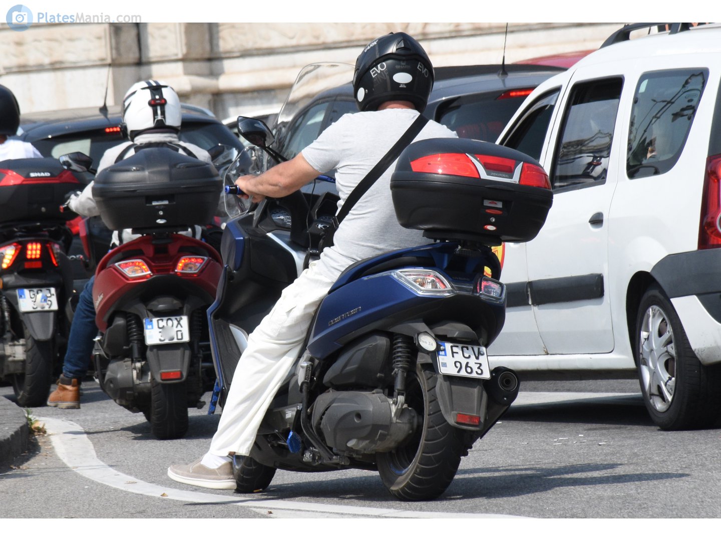 FCV 963, Kymco Downtown 