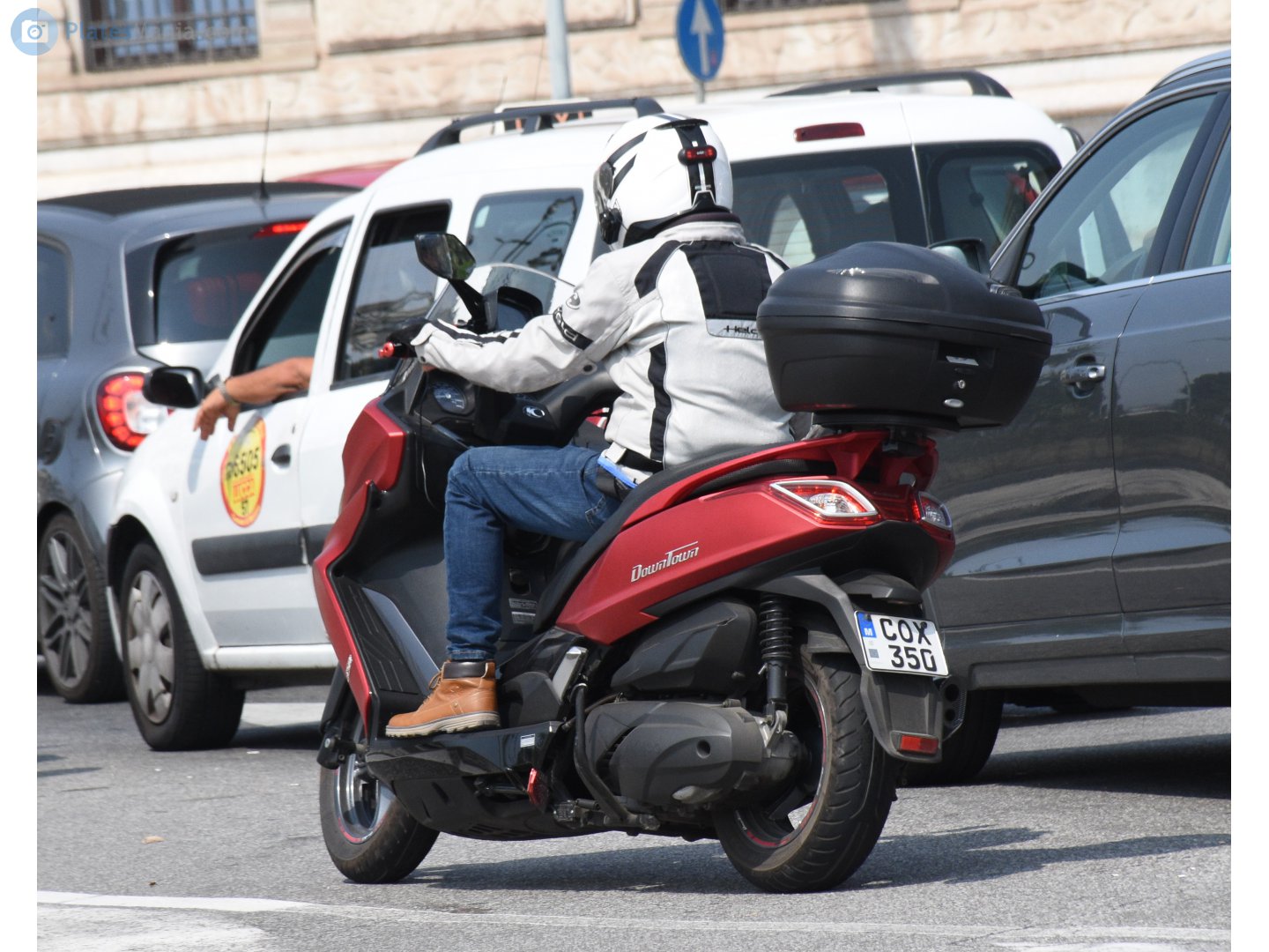 COX 350, Kymco Downtown 