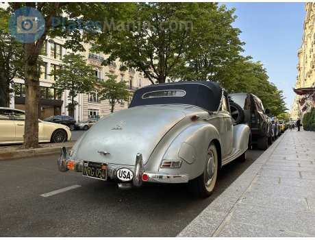 NRG 054, Mercedes-Benz 220