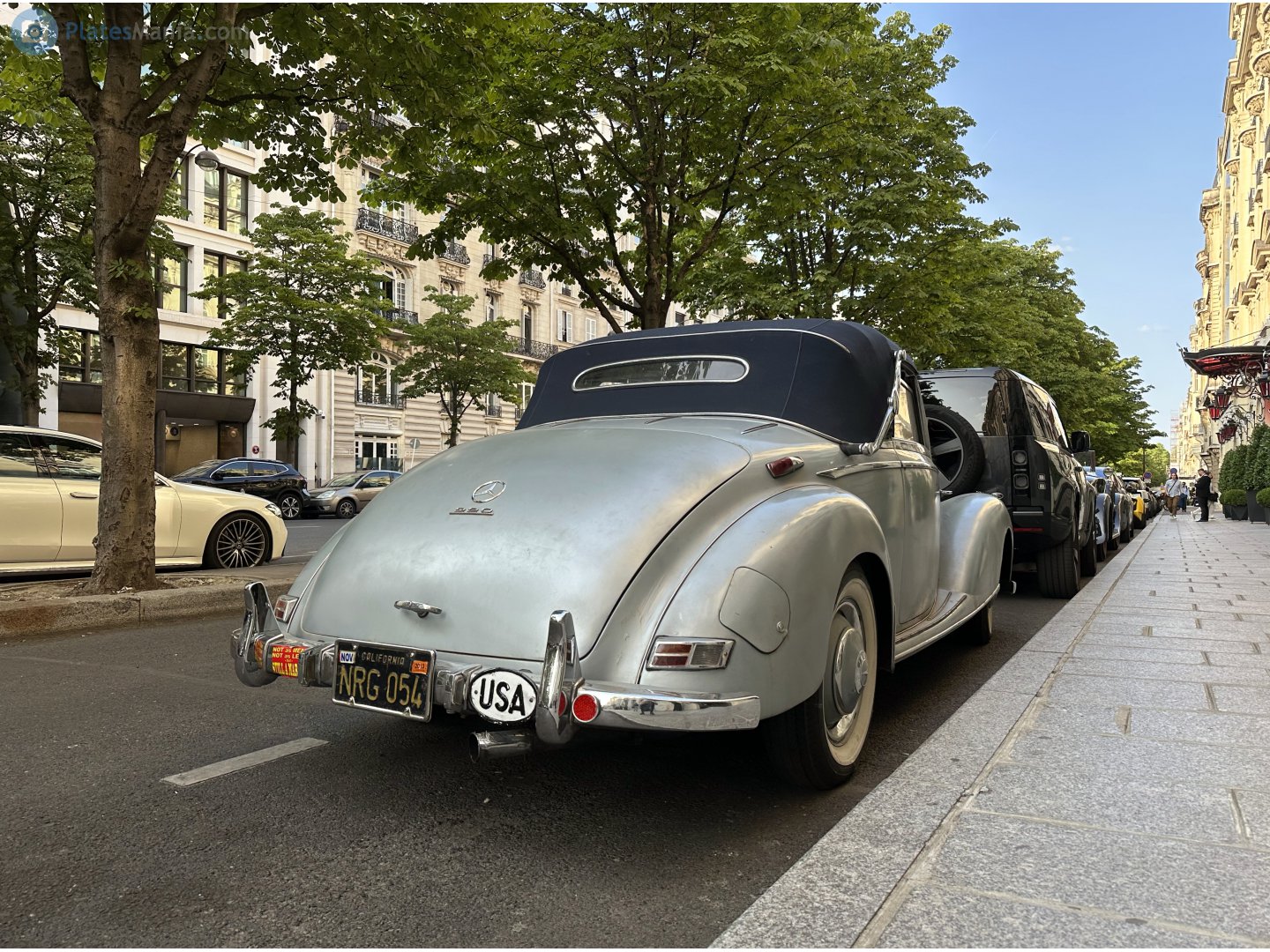 NRG 054, Mercedes-Benz 220 