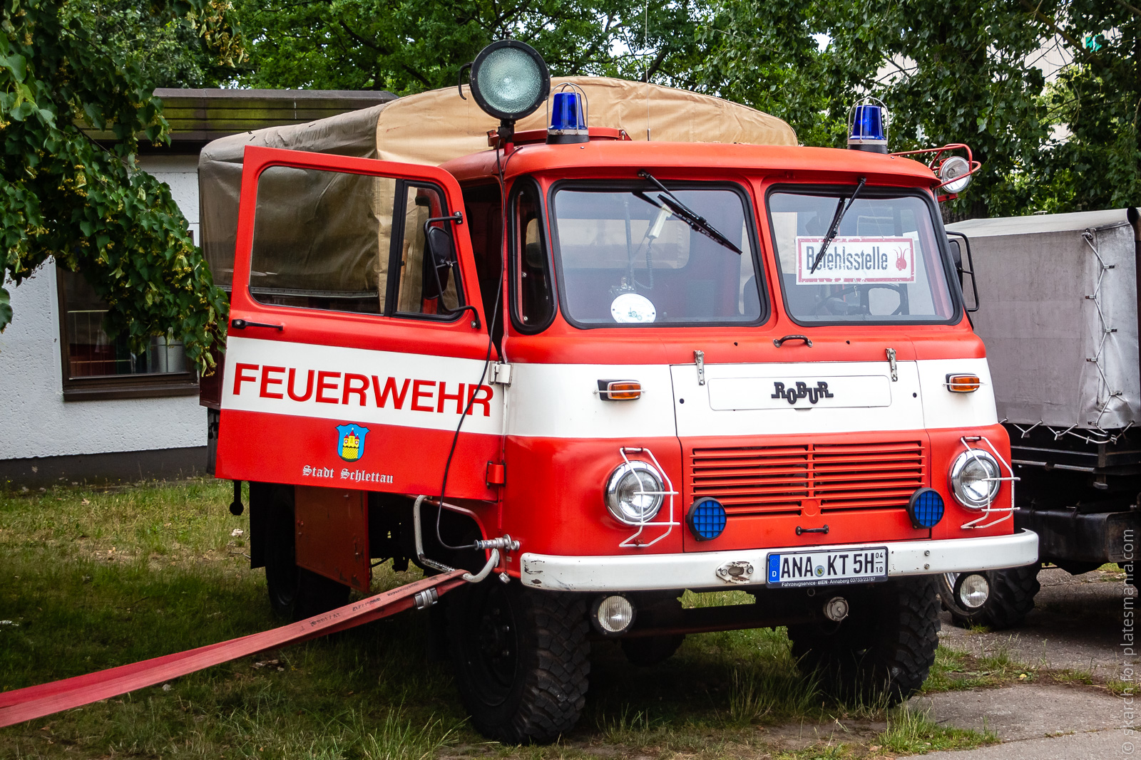 ANA KT 5H (04/10), Robur LO/LD 