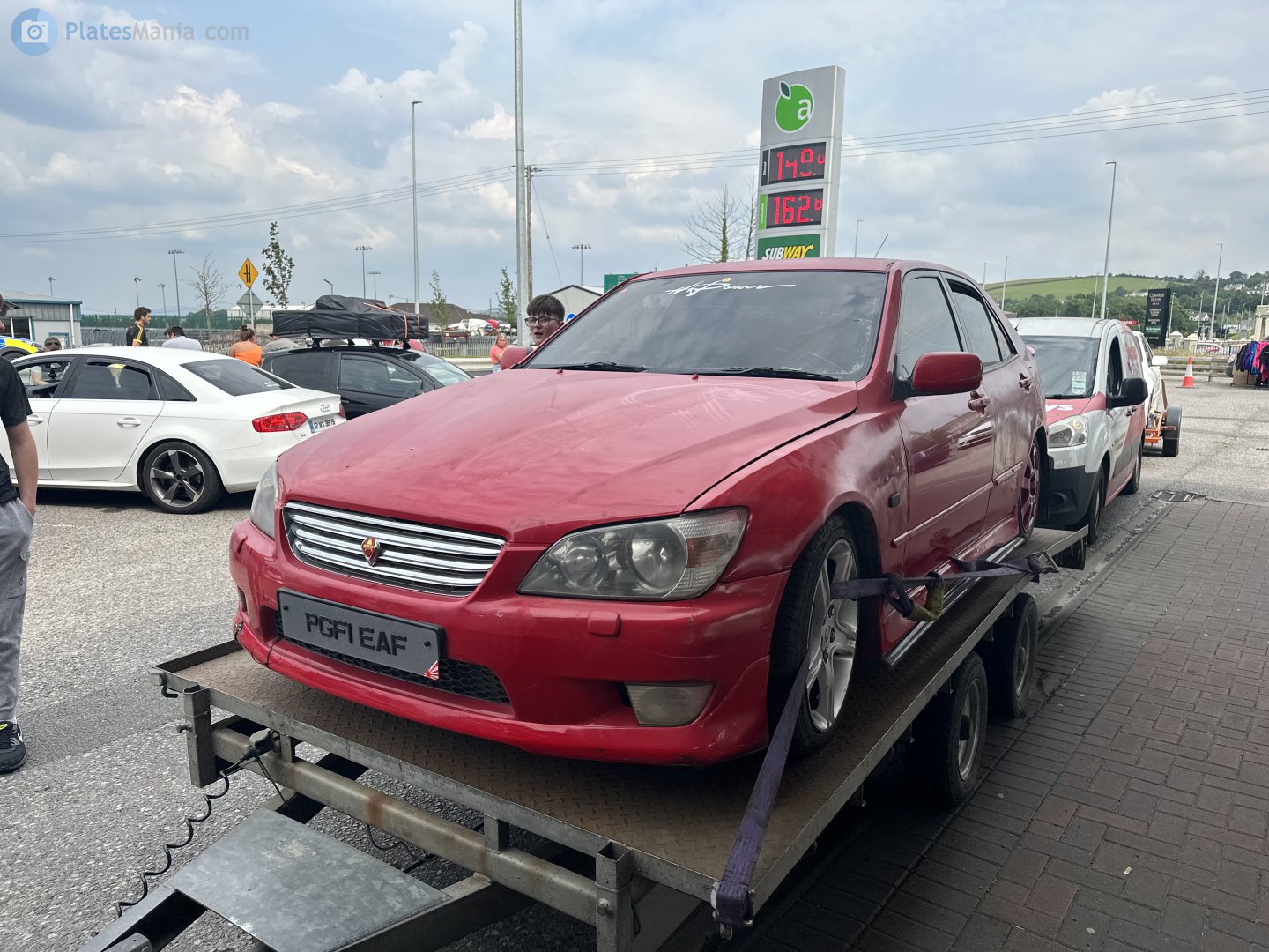 PG51EAF, Lexus IS 1st gen Sedan (XE10), 1999–2005
