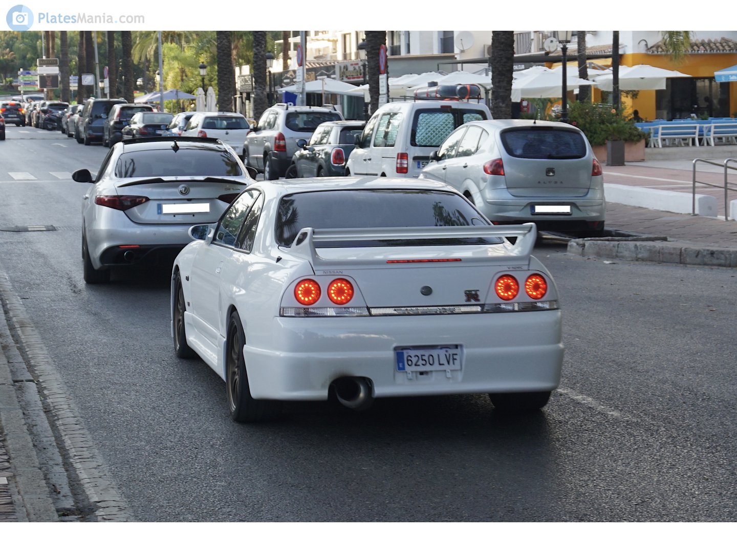 6250 LVF, Nissan Skyline 9th gen Coupé (R33), 1993–1998
