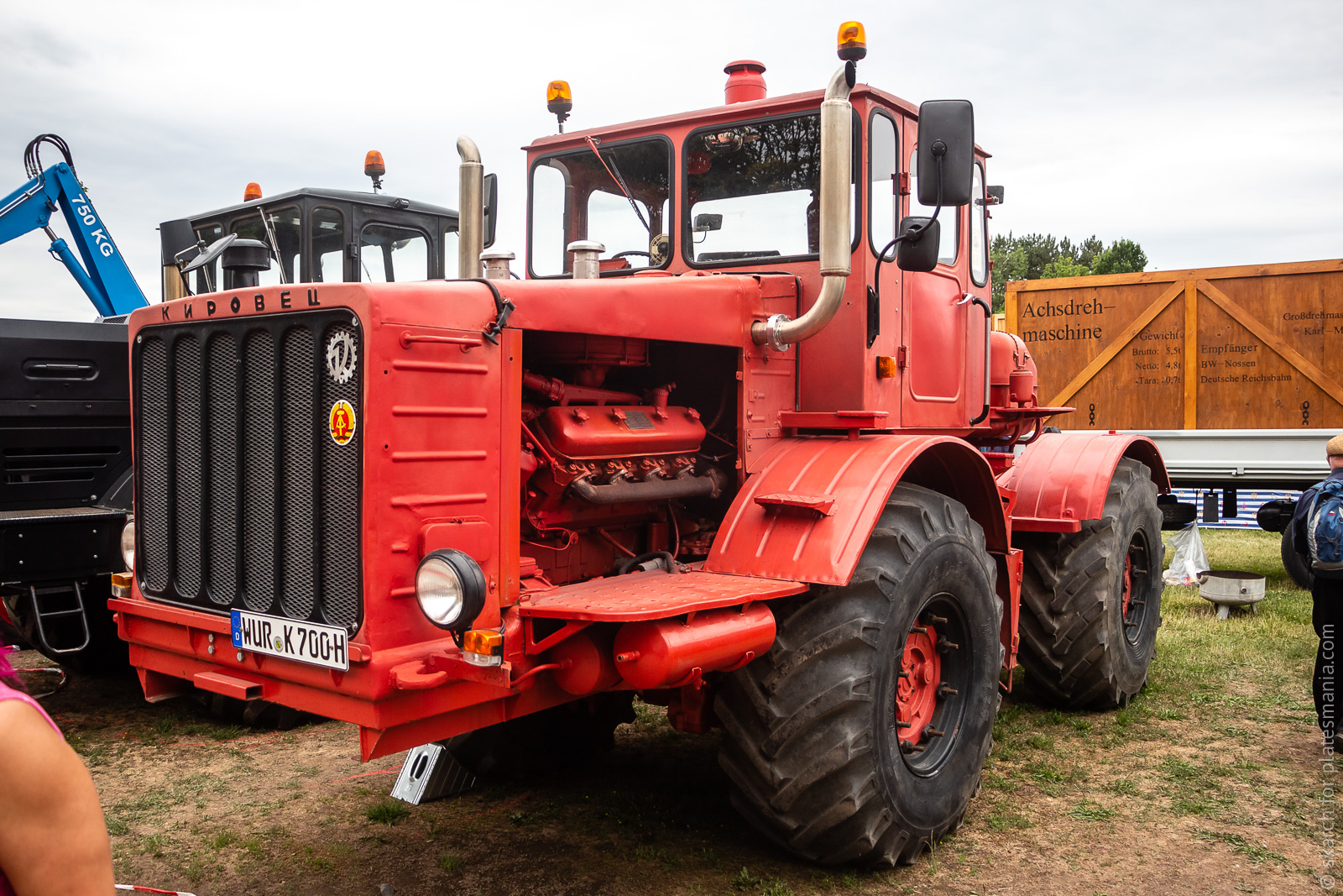 WUR K 700 H, Kirovets К-700 1st gen К-700, 1962–1975