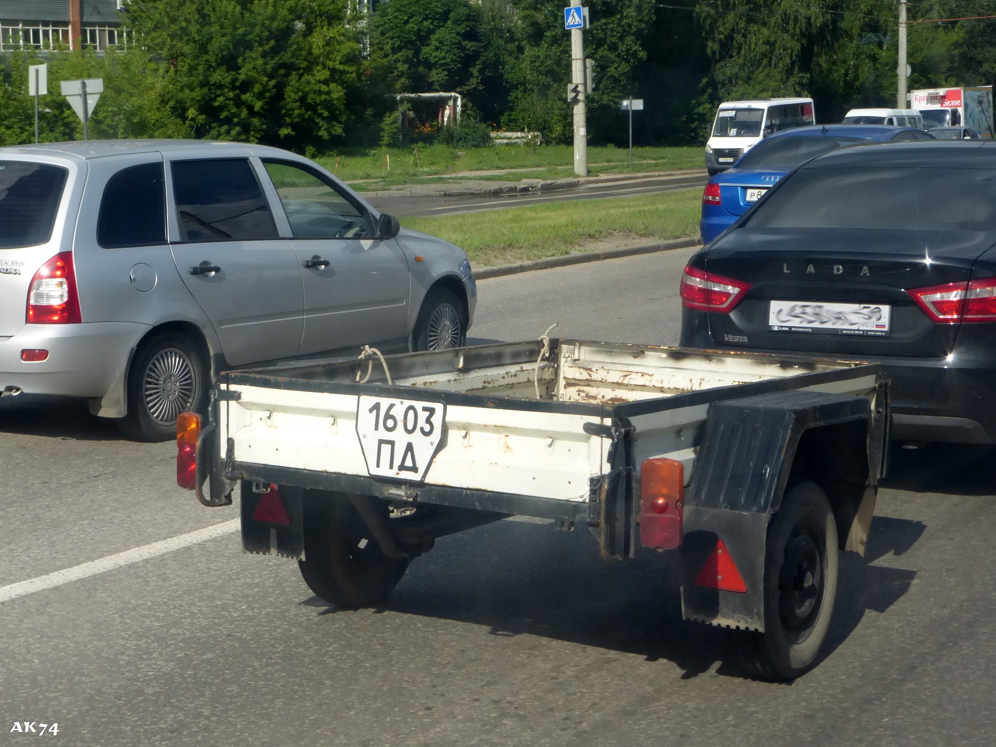 1603 ПД, Kurganmashzavod (KMZ) 8136 