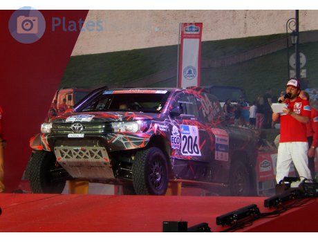 х400оо78, Toyota Hilux