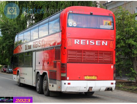 ас 220 68, Neoplan Skyliner