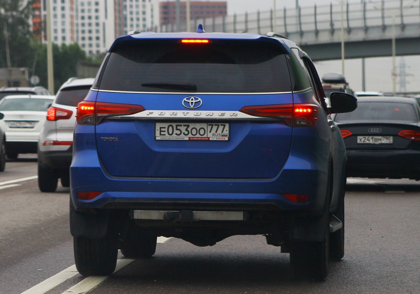 е 053 оо 777, Toyota Fortuner 2nd gen (AN160), 2015–