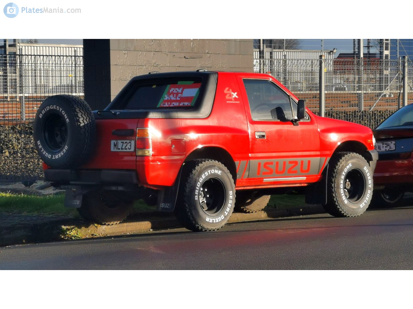 MLZ23, Isuzu MU 1st gen (UCS), 1989–1998