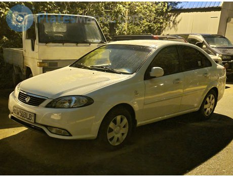 01 W 503 LB, Ravon Gentra