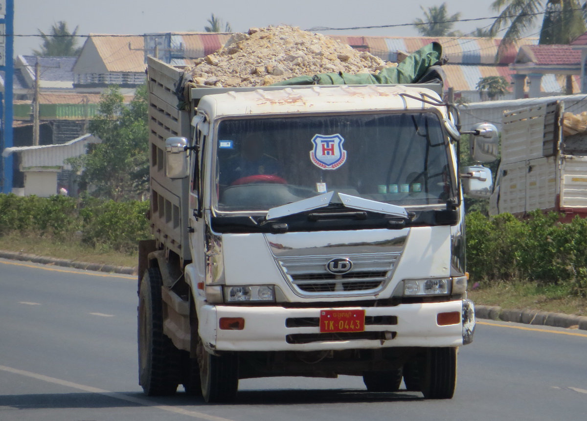 TK-0443, Nissan Diesel Condor Medium 3rd gen, facelift, 1999–2010