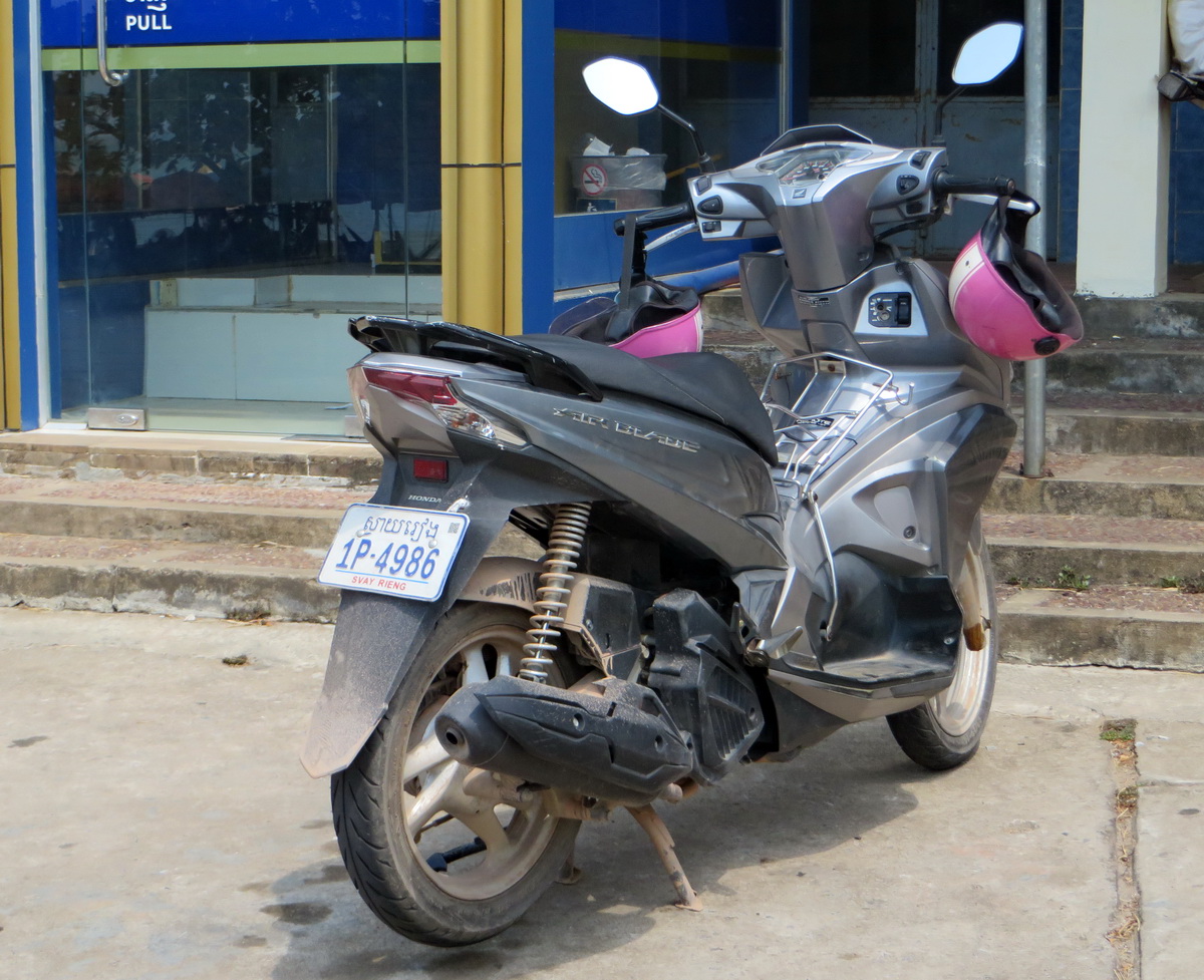 1P-4986, Honda AirBlade 