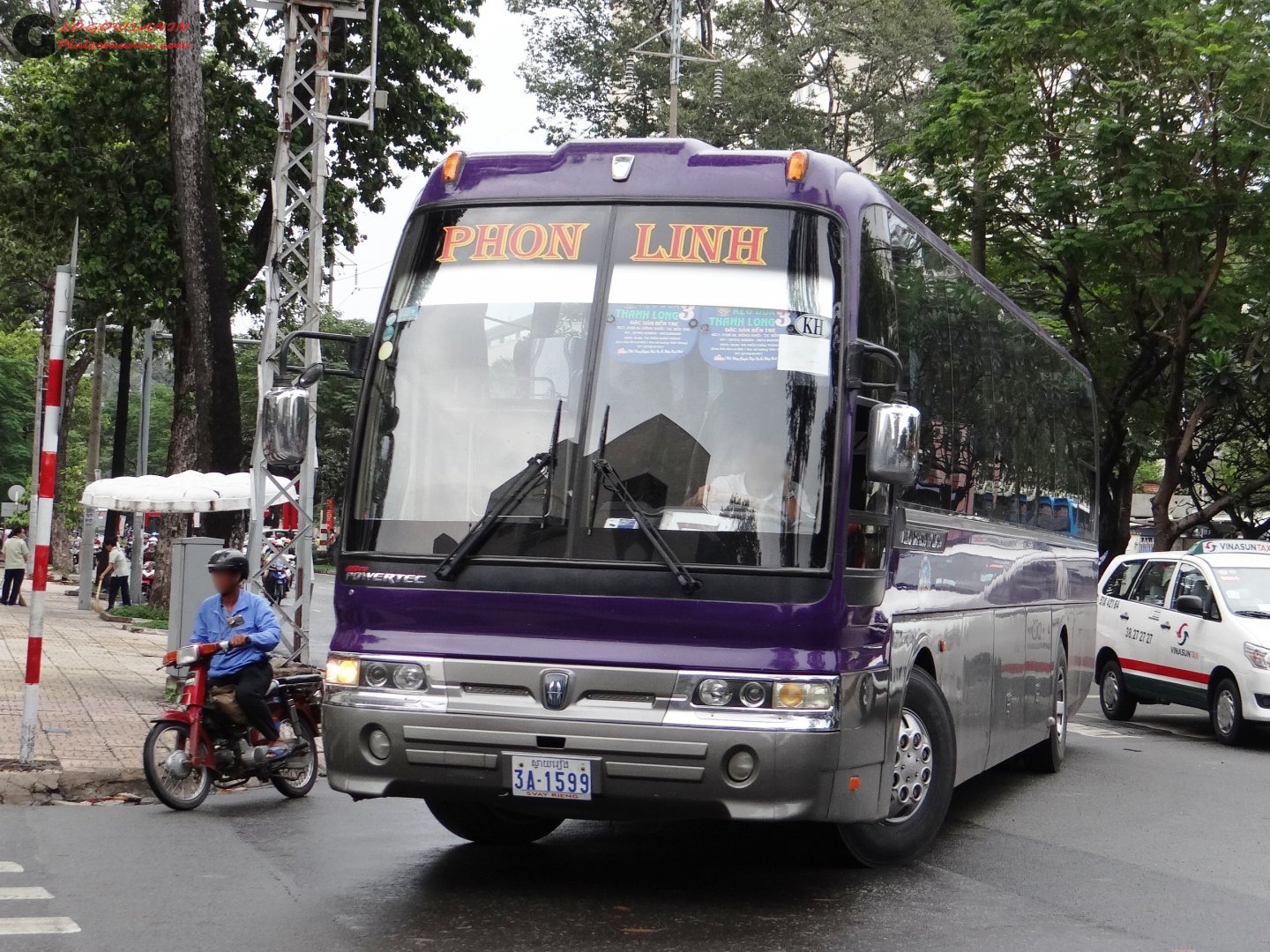 3A-1599, Hyundai Aero Queen 