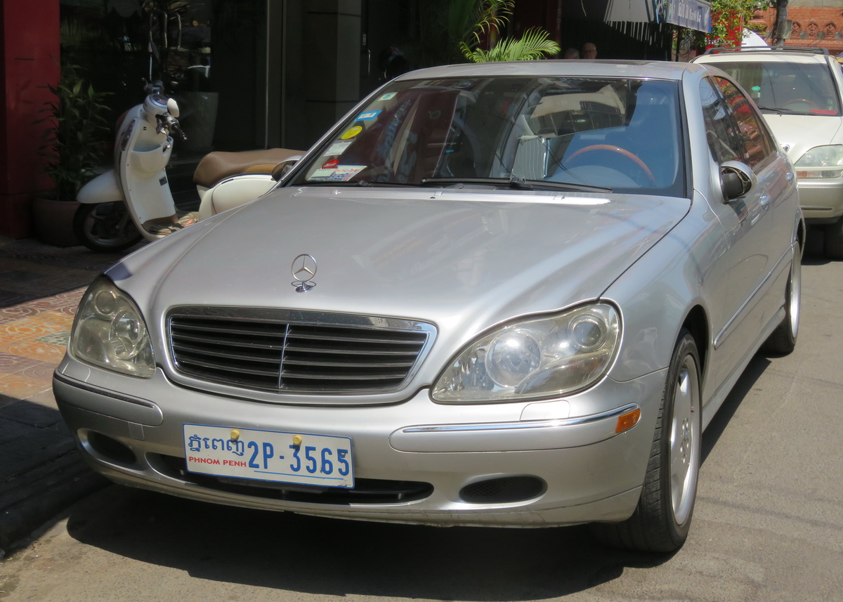 2P-3565, Mercedes-Benz S-Klasse 6th gen (W220/V220), 1998–2005