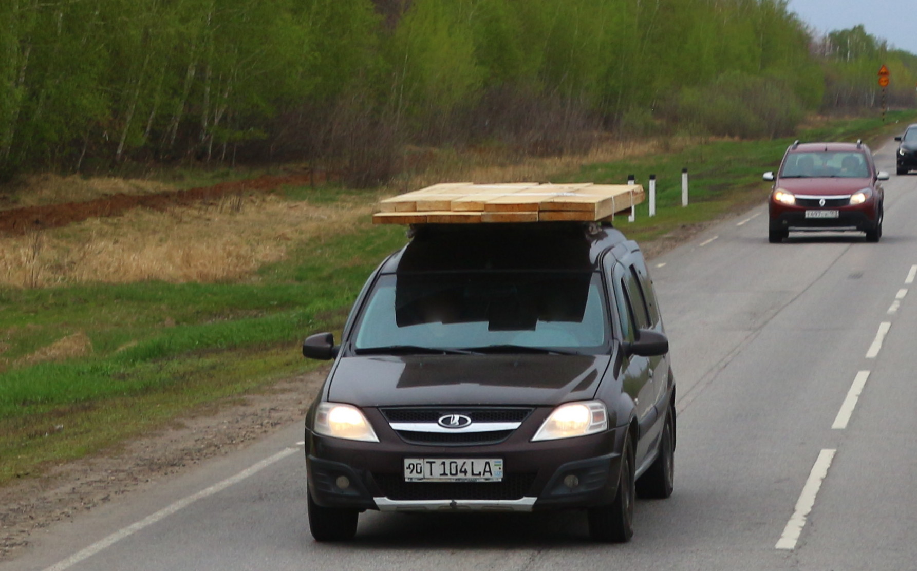 90 T 104 LA, Lada (VAZ) Largus 1st gen R90 (KS0/RS0), 2012­–2020