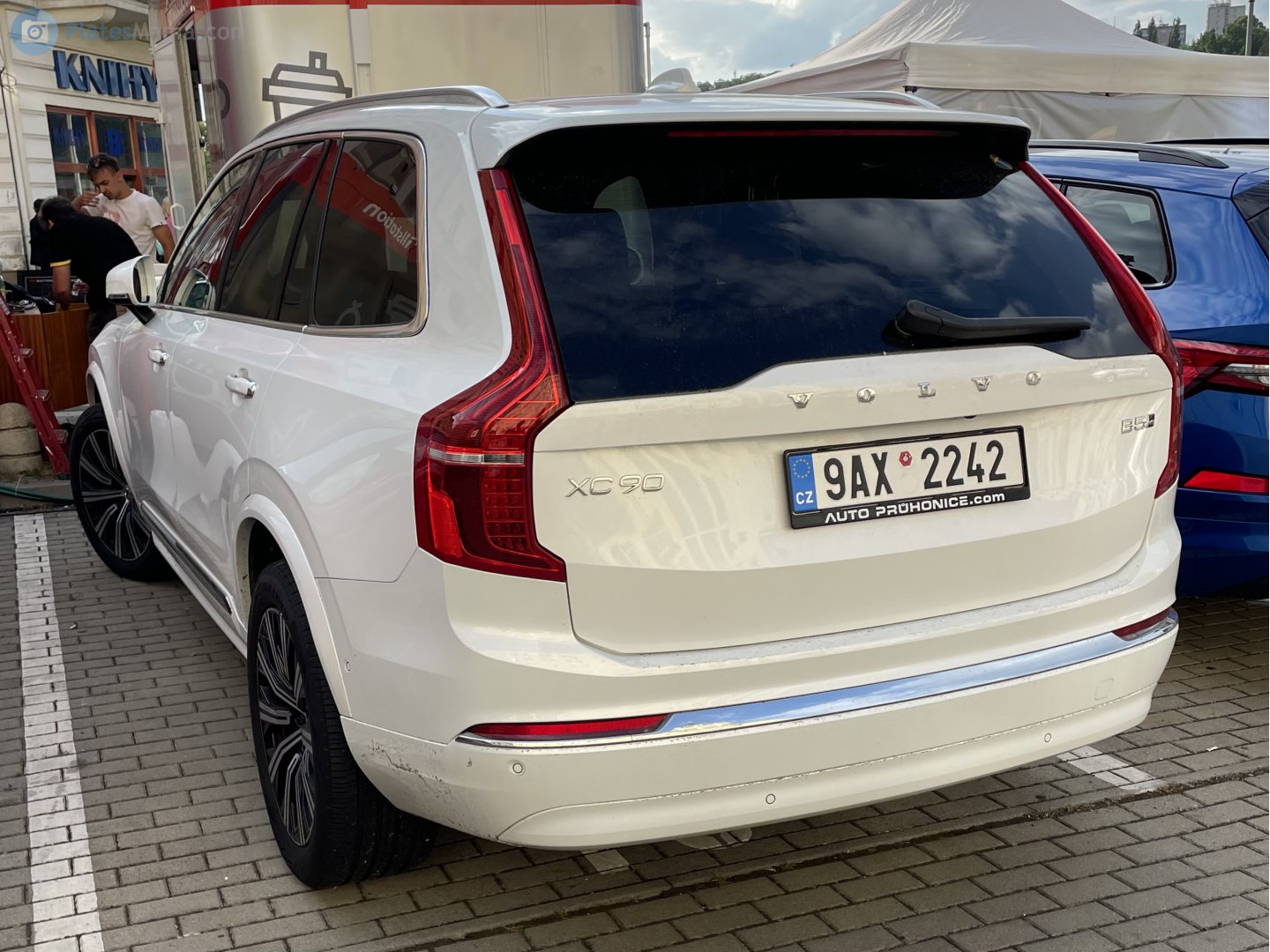 9AX 2242, Volvo XC90 2nd gen (256), 2015–2024