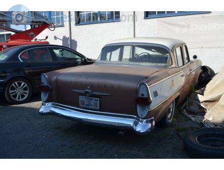 6D 70, Studebaker President
