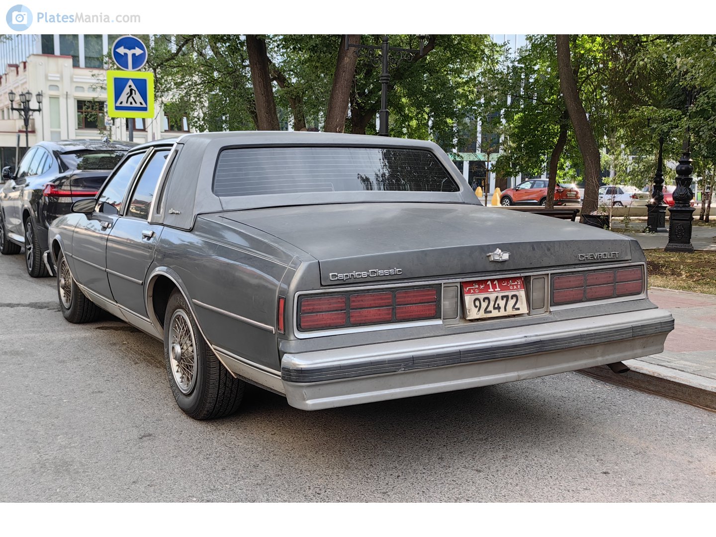 11 92472, Chevrolet Caprice 3rd gen 4-door Sedan (69; B-body), 1976–1989