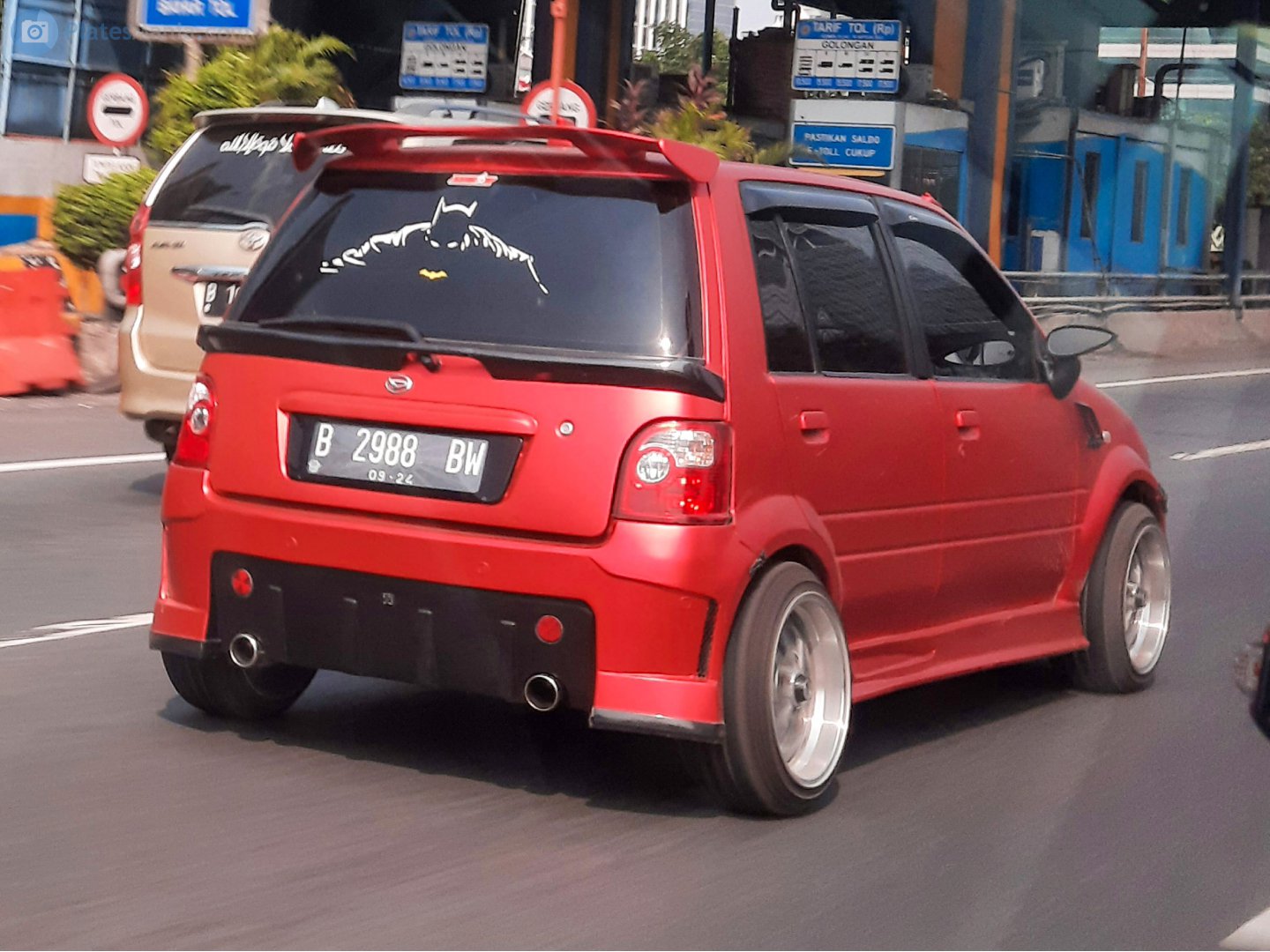 B 2988 BW, Daihatsu Ceria 1st gen (L200; ID-market), 2001–2006