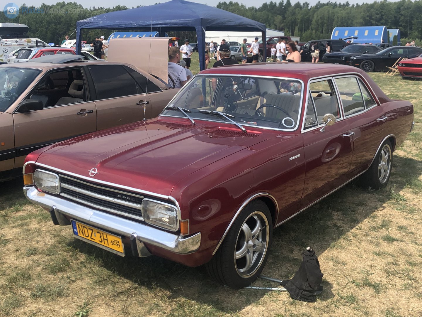 NDZ 3H, Opel Rekord 3rd gen 4-door Sedan (C), 1966–1971