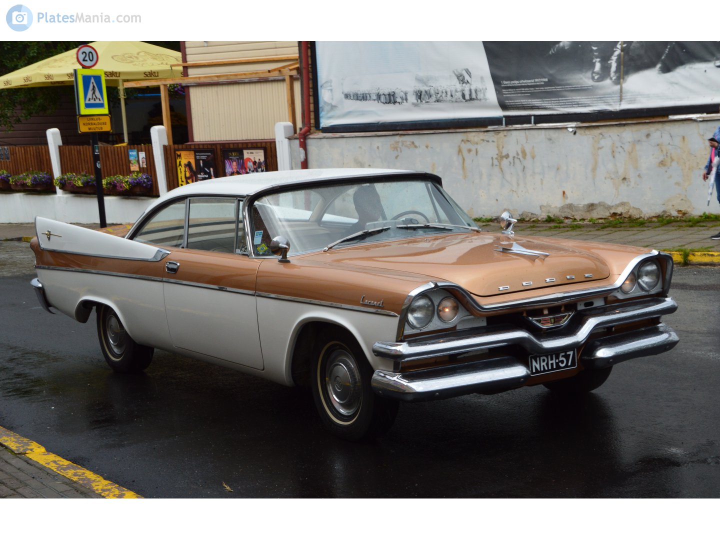 NRH-57, Dodge Coronet 2nd gen 2-door Hardtop (D48/D53), 1952–1954