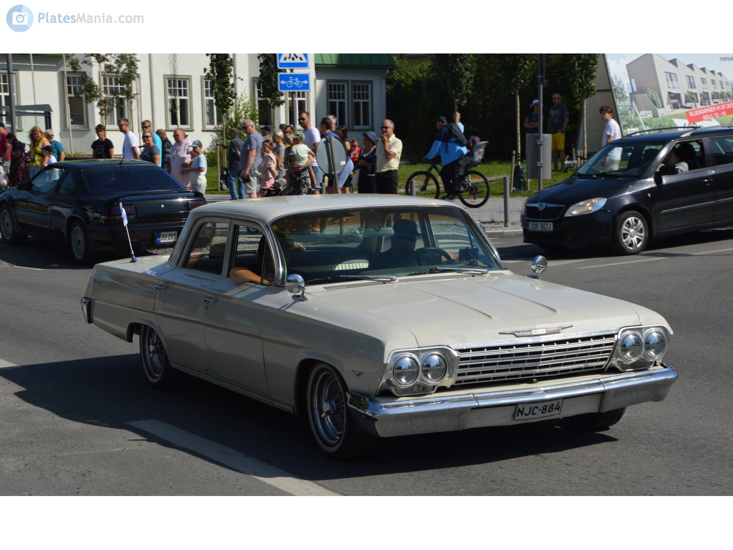 NJC-884, Chevrolet Biscayne 2nd gen 1962 4-door Sedan (1169/1269; B-body), 1st facelift, 1961–1962
