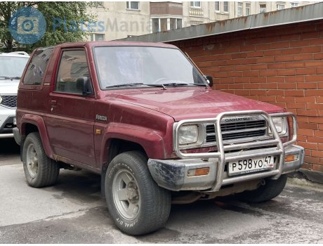 р598уо47, Daihatsu Feroza