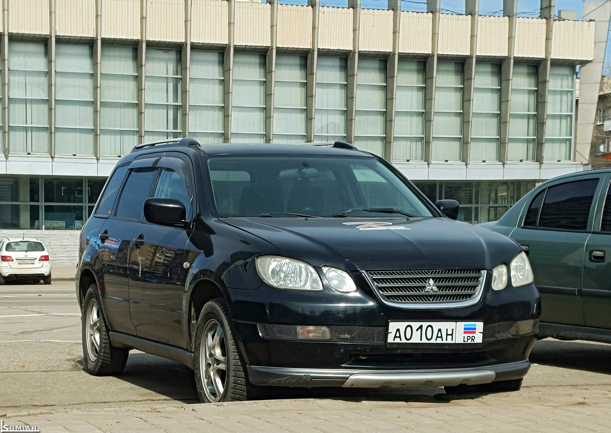 а 010 ан, Mitsubishi Airtrek 1st gen (CU/ZE/ZF; JP-market), 2001–2005
