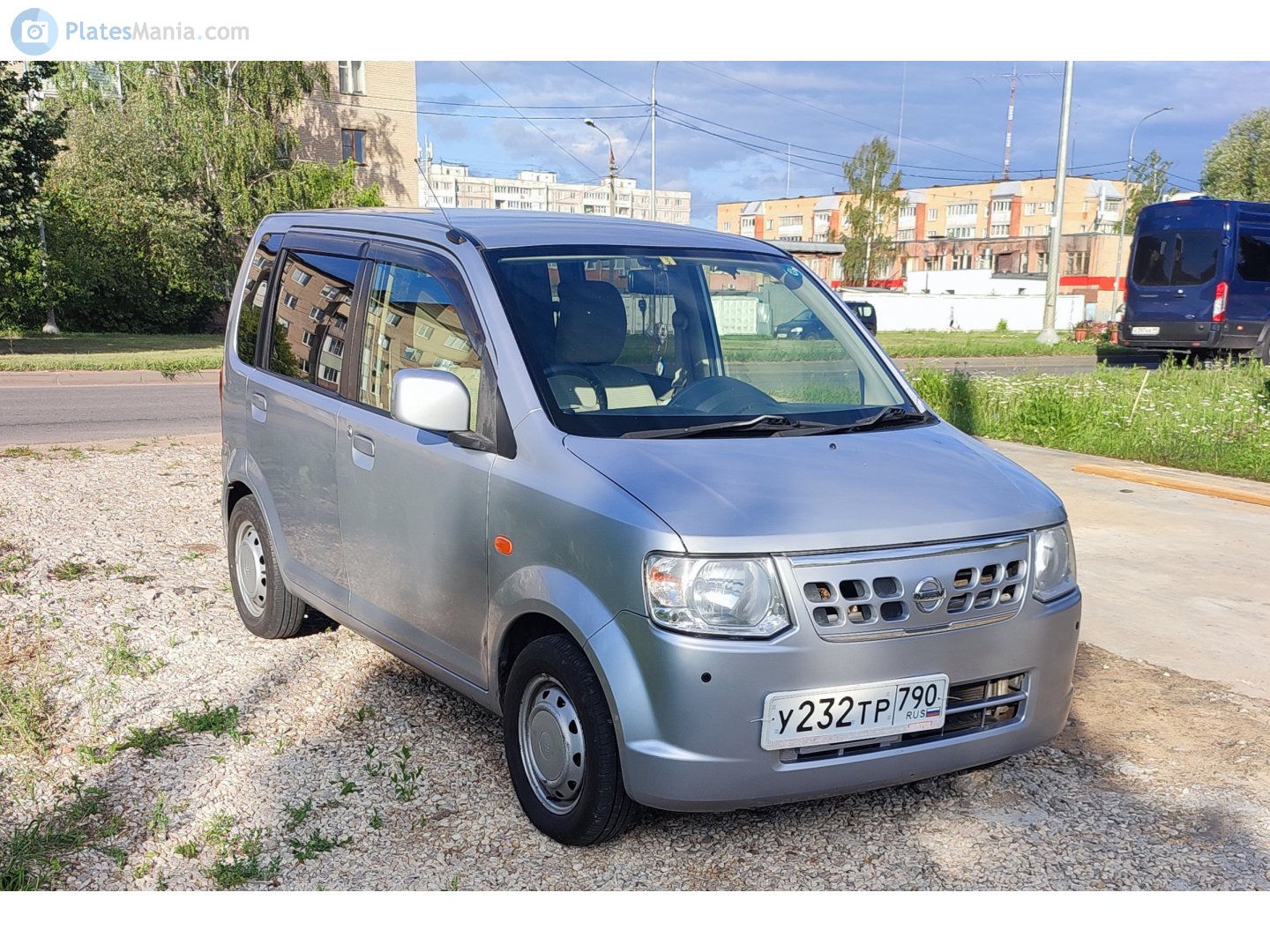 у 232 тр 790, Nissan Otti 