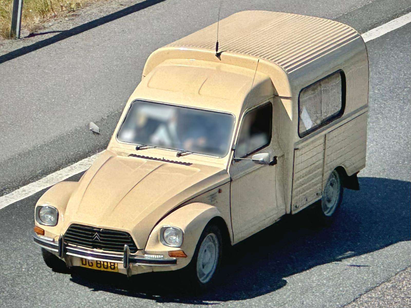DG 808, Citroёn Acadiane 1st gen Van, 1977–1987