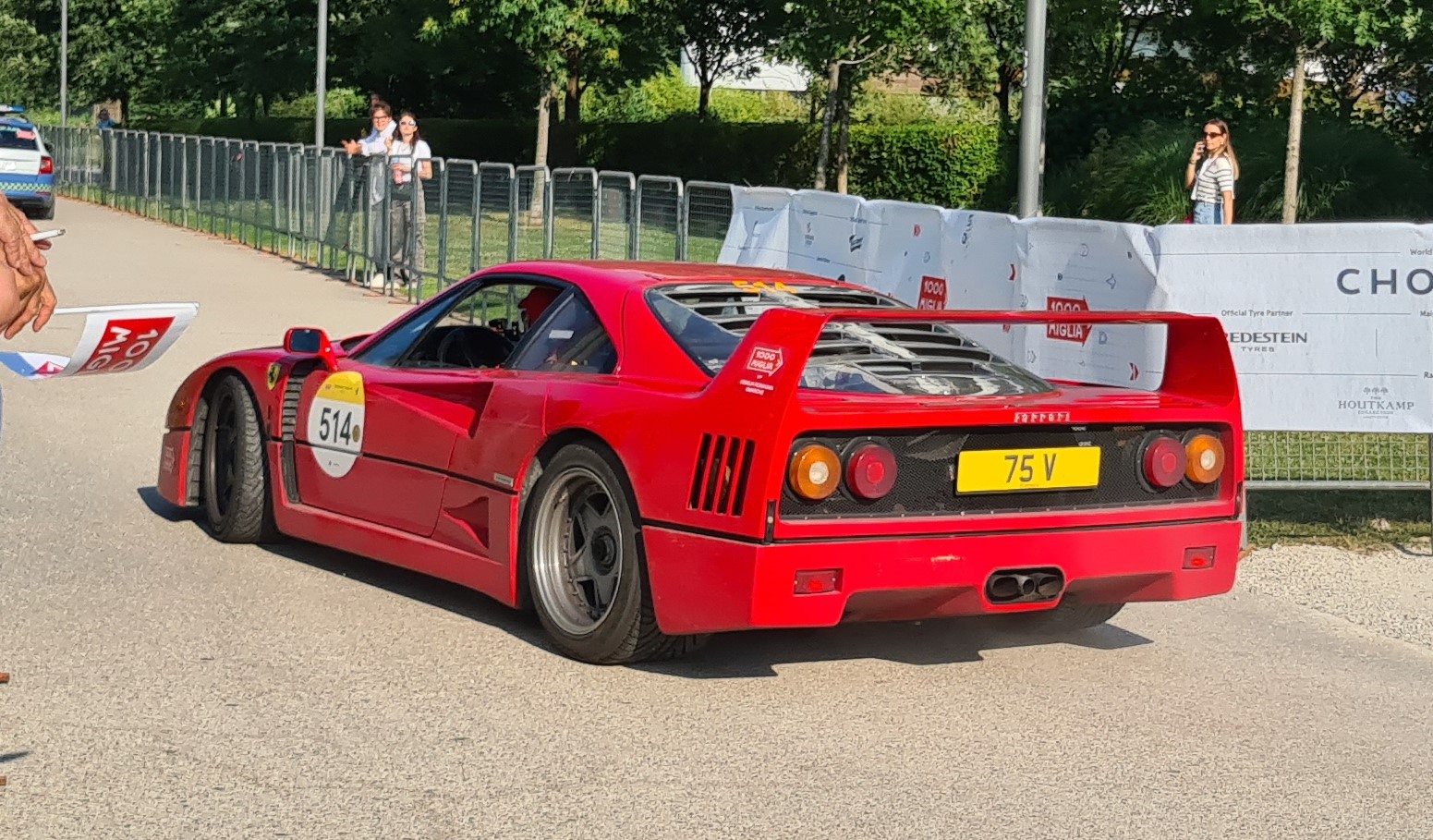 75V, Ferrari F40 1st gen (F120), 1987–1992