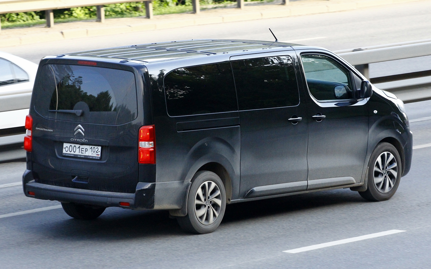 о 001 ер 102, Citroёn SpaceTourer 1st gen (K0), 2015–2024