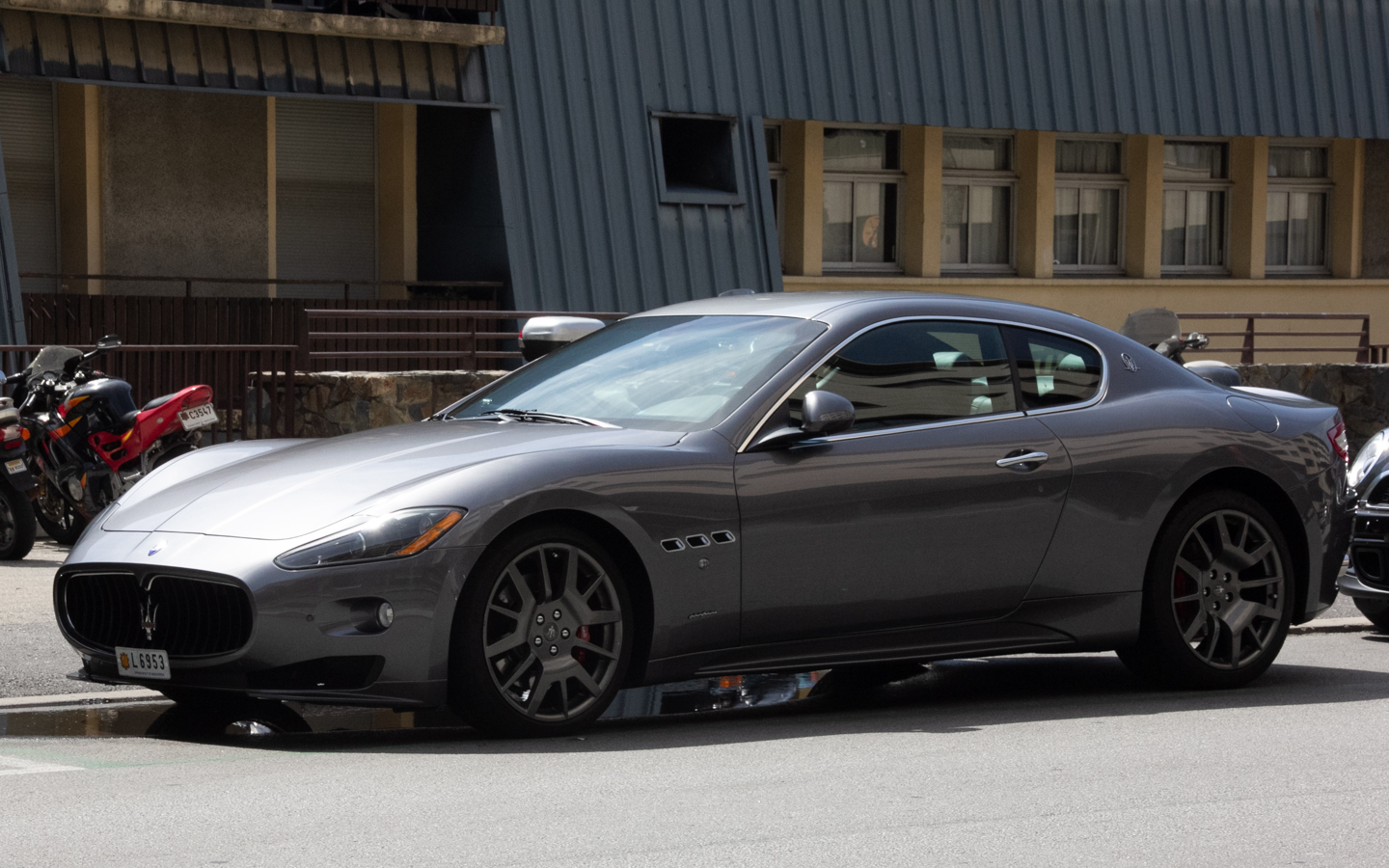 L 6953, Maserati GranTurismo 1st gen Coupé (M145), 2007–2017
