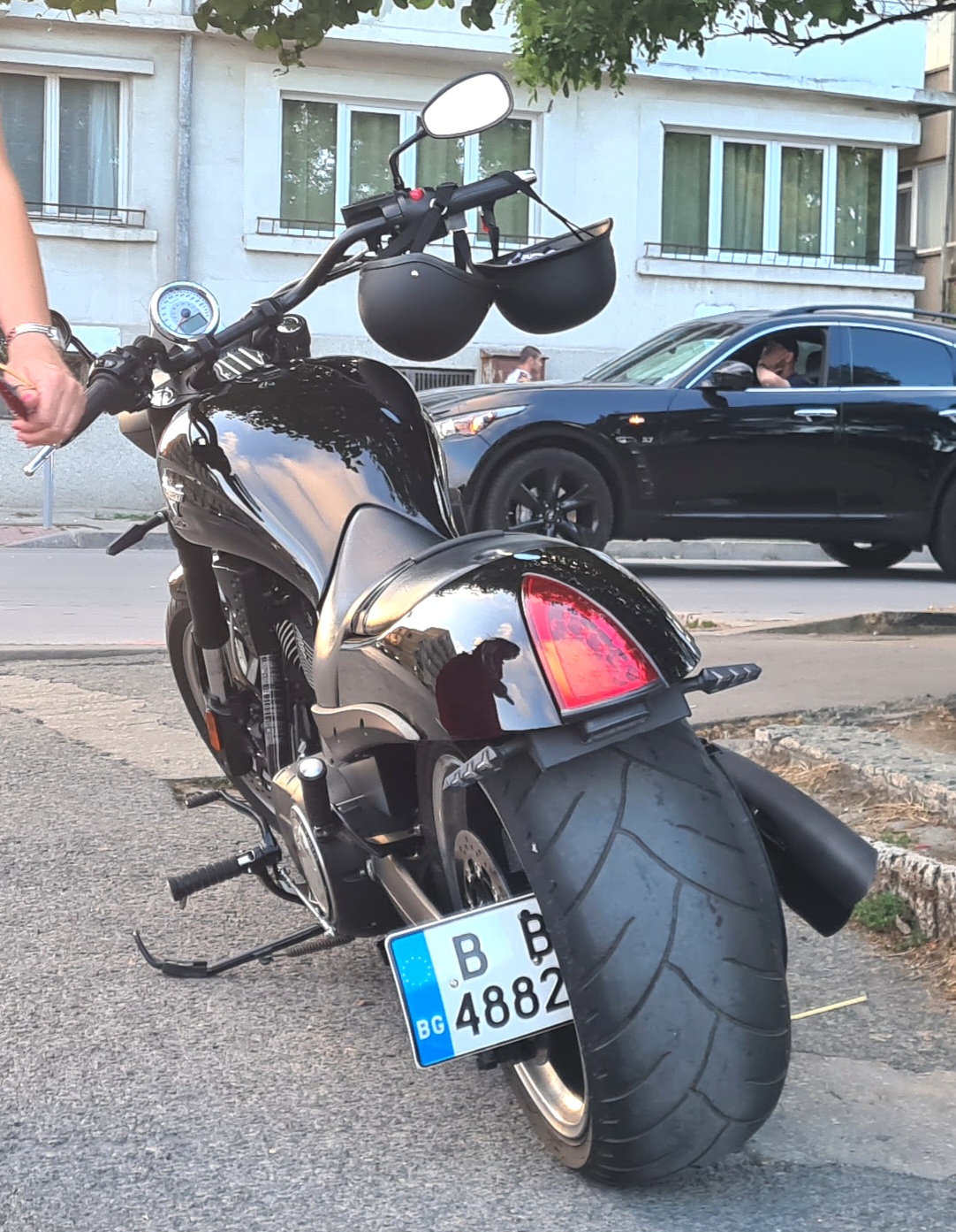 B 4882 B, Victory Hammer 