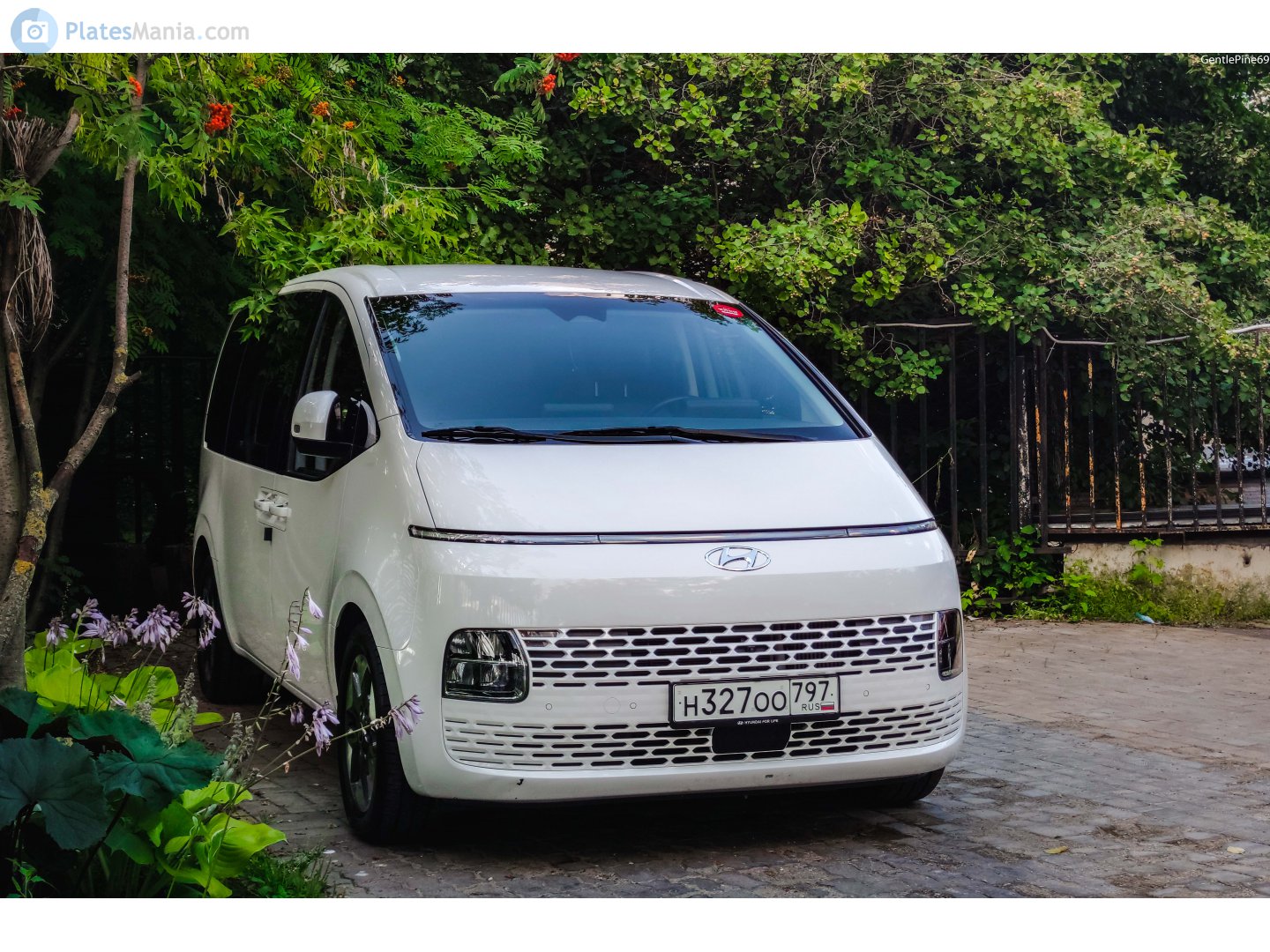 н 327 оо 797, Hyundai Staria 1st gen (US4), 2021–