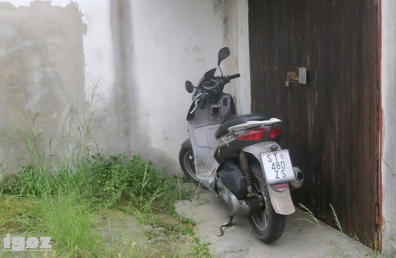 ST 480-ZS, Aprilia SportCity 