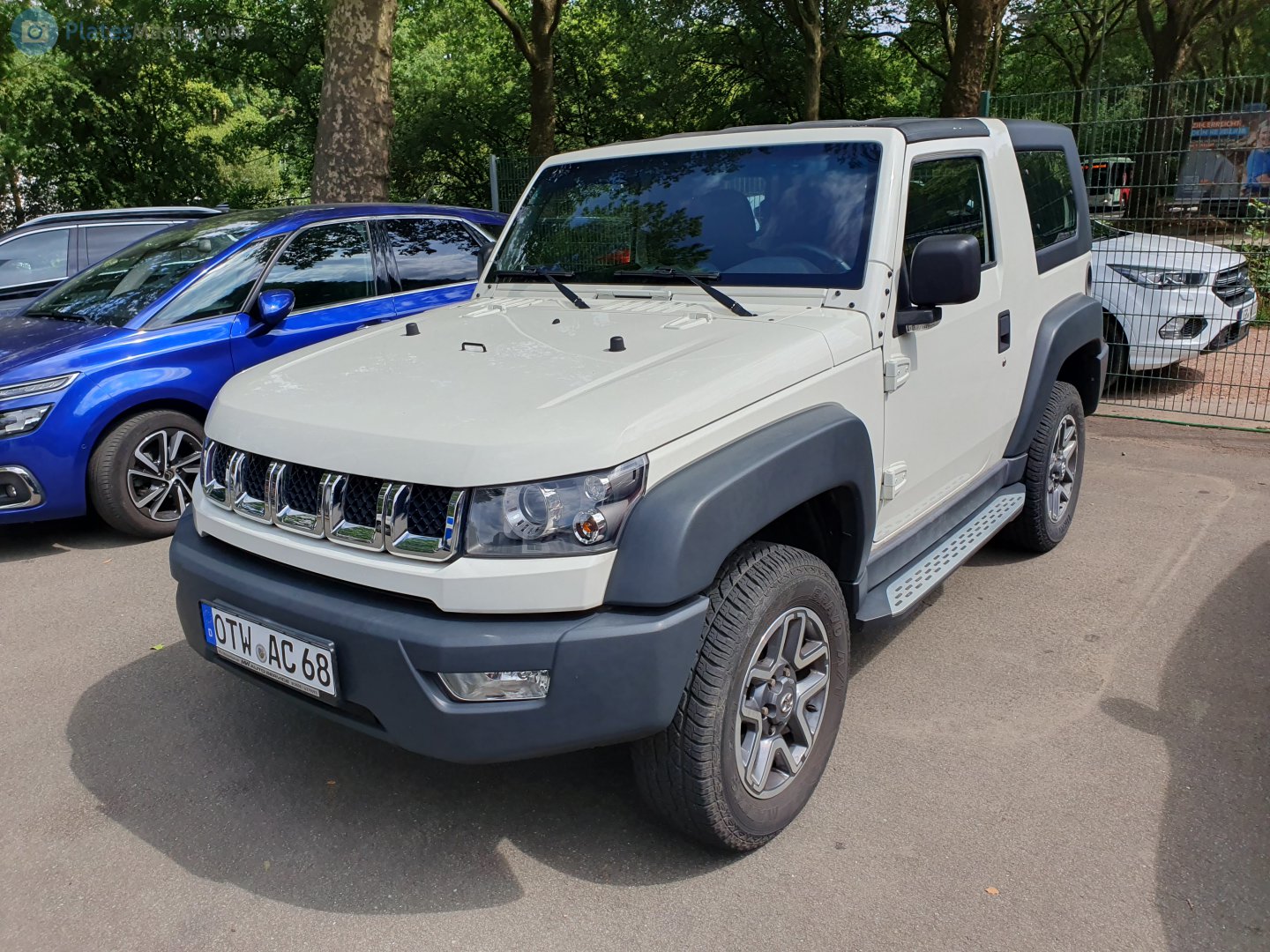 OTW AC 68, BAIC Beijing BJ40 1st gen 3-door SUV, 2013–