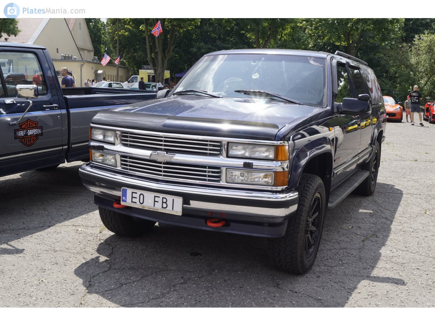 E0 FBI, Chevrolet Suburban 8th gen (GMT400), 1991–1999