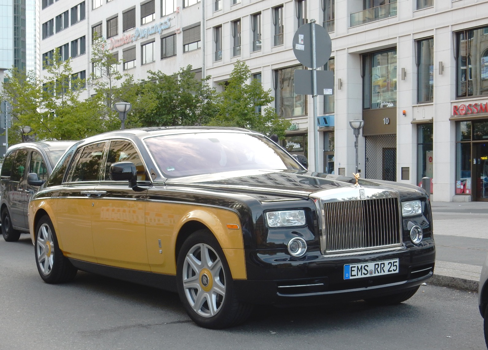EMS RR 25, Rolls-Royce Phantom 7th gen (RR1), 2003–2012