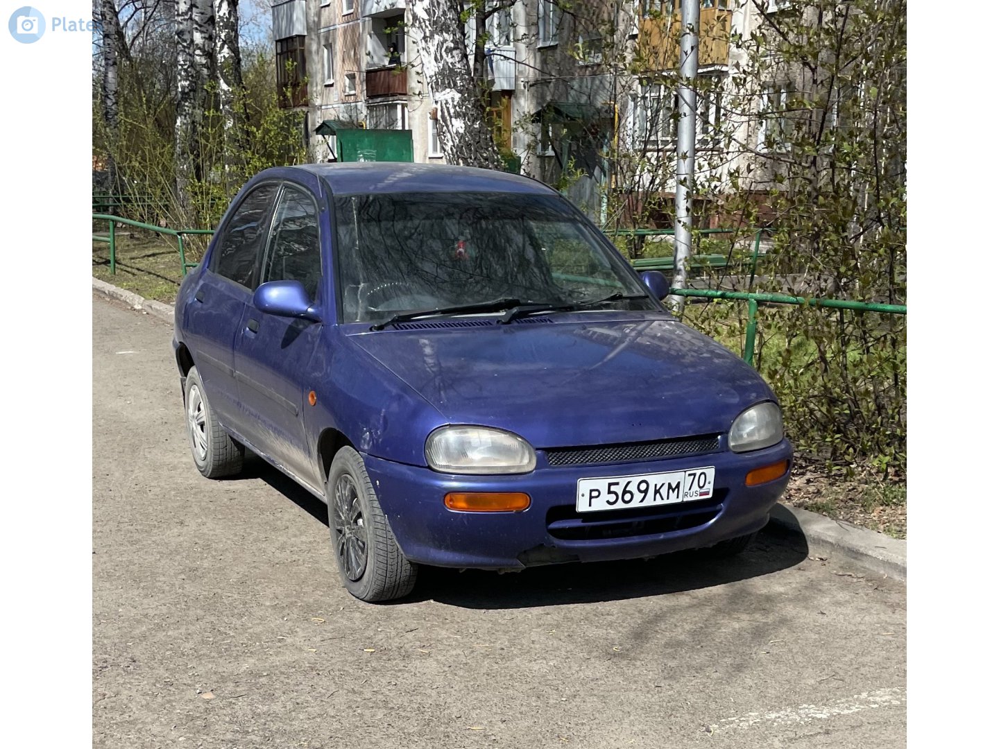 р 569 км 70, Mazda Revue 1st gen (DB), 1990–1998