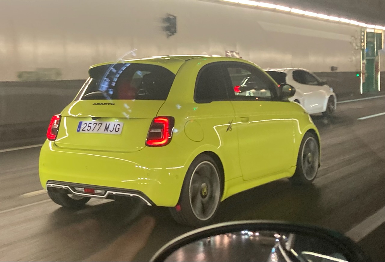 2577 MJG, Abarth 500e 1st gen (394), 2023–