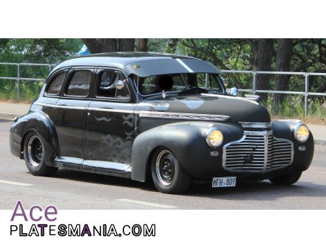 HFH 807, Chevrolet Special Deluxe