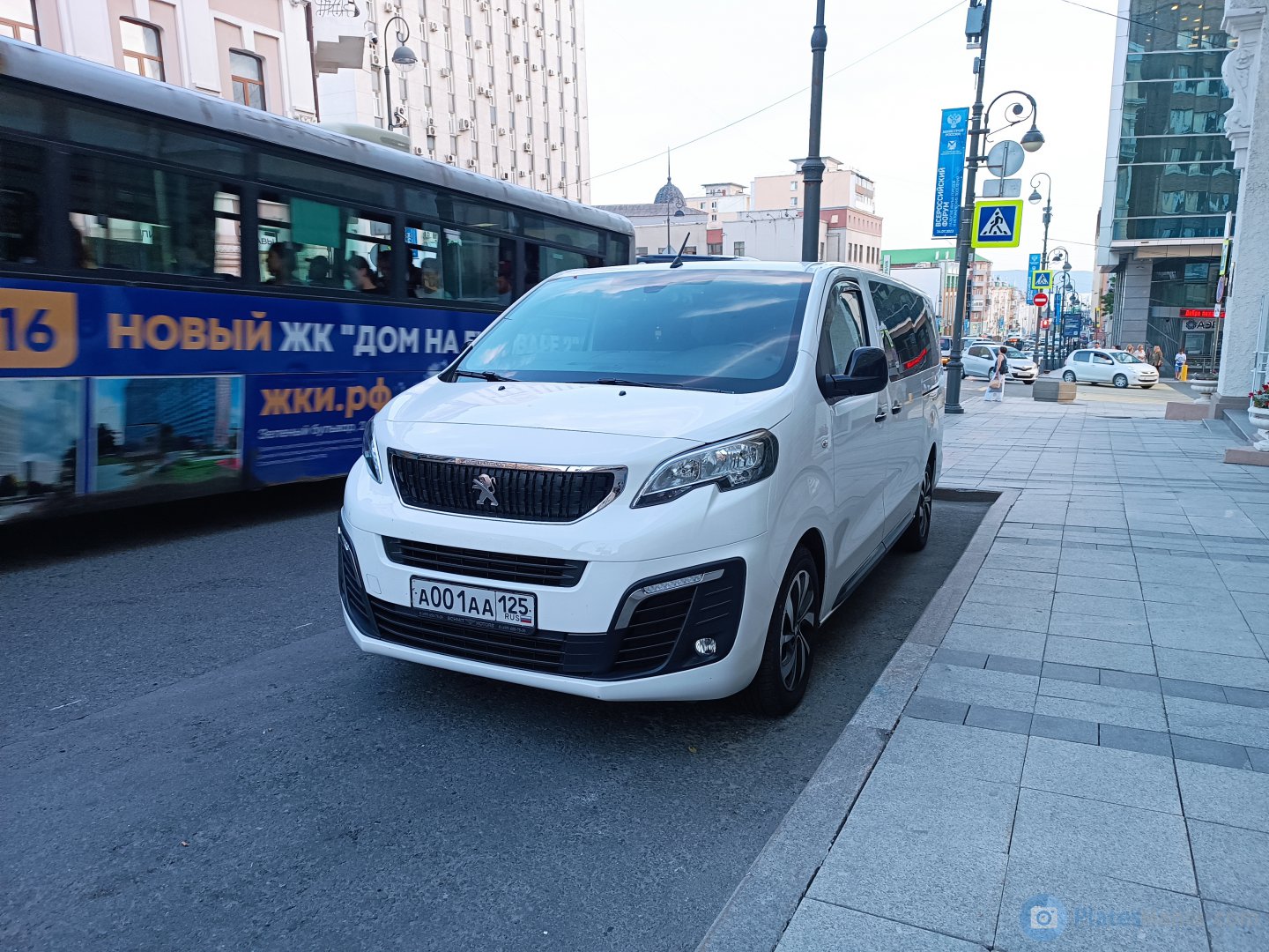 а 001 аа 125, Peugeot Traveller 1st gen (K0), 2015–2024