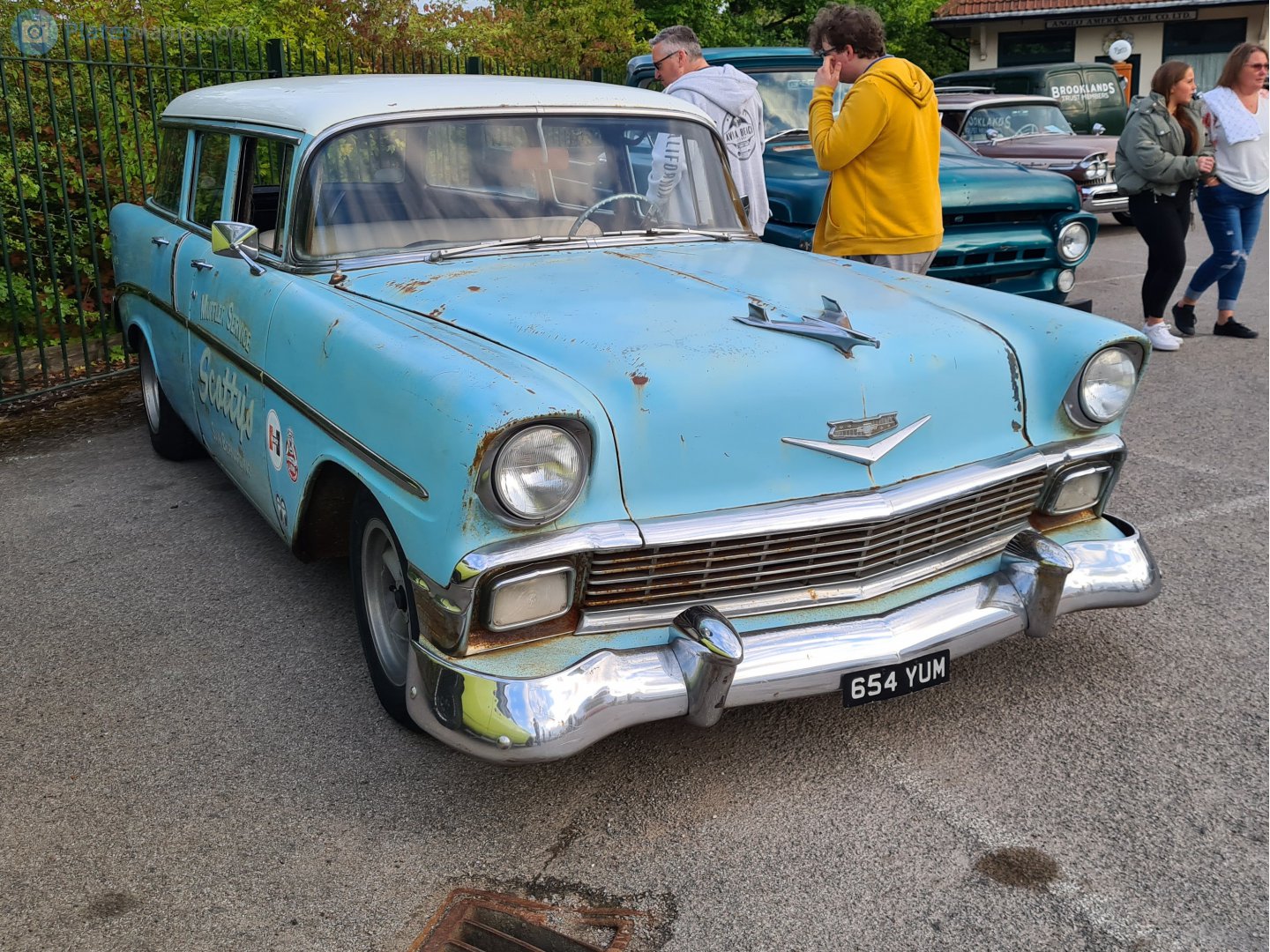 654YUM, Chevrolet 210 2nd gen 1956 5-door Station Wagon (2109-1062; A-body), 1st facelift, 1955–1956