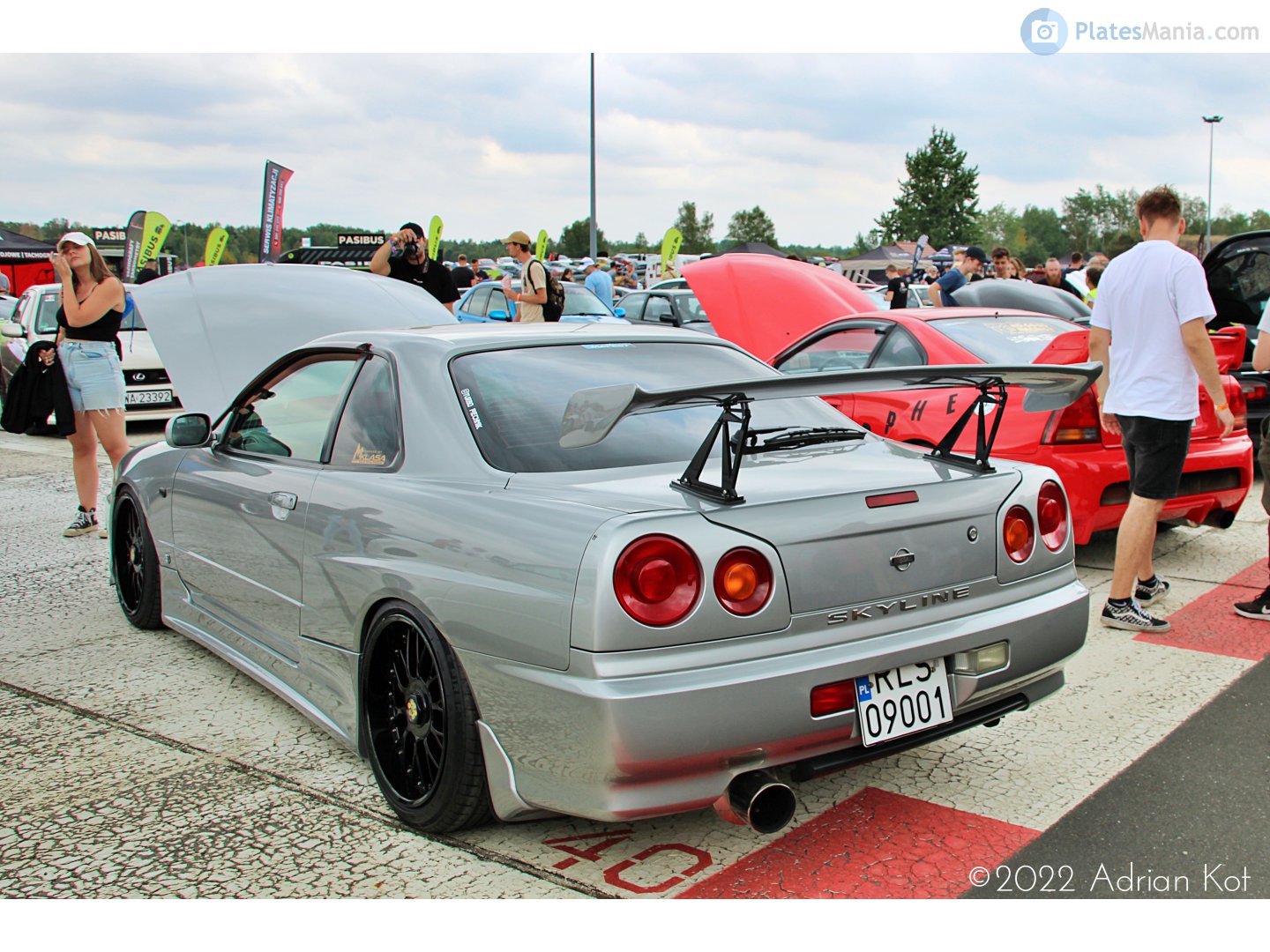 RLS 09001, Nissan Skyline 10th gen Coupé (R34), 1998–2001